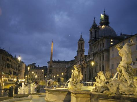 La puerta mágica de Roma. >navona-outside-the-santa-maria-dell-anima-church-in-rome-italy